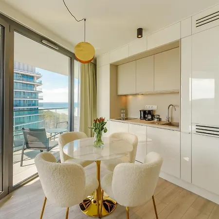Waves - Baltic View By Renters Apartment