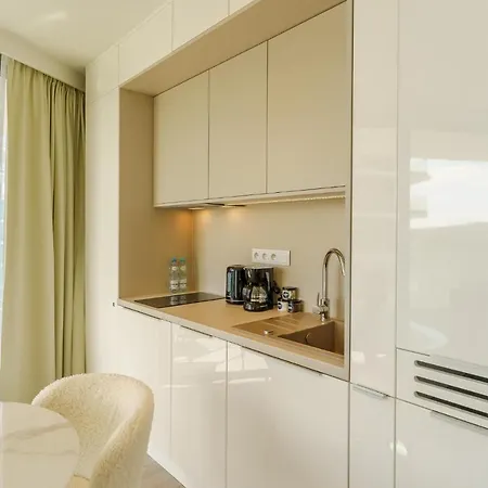 Waves - Baltic View By Renters Apartment *