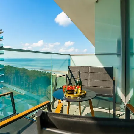 Waves - Baltic View By Renters